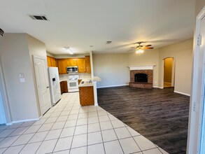 5705 Swords Dr in Fort Worth, TX - Building Photo - Building Photo