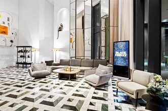 801 S Miami Ave, Unit 2705 in Miami, FL - Building Photo - Building Photo