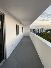 36 NW 6th Ave in Miami, FL - Foto de edificio - Building Photo