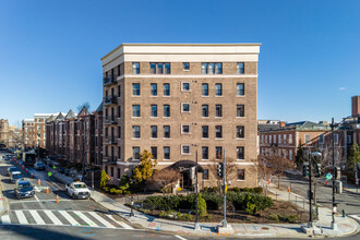 2901 16th St NW in Washington, DC - Building Photo - Building Photo