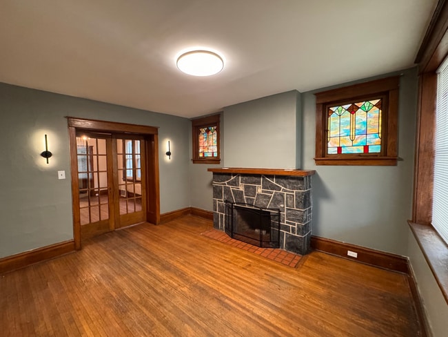 1938 N 3rd St, Unit Unit 1 - Lower in Harrisburg, PA - Foto de edificio - Building Photo