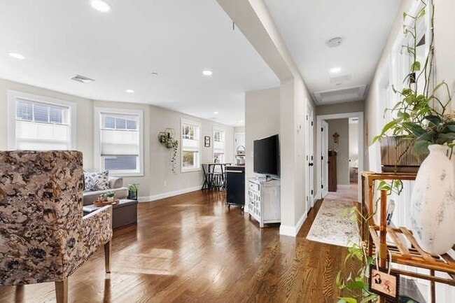 22 Victor St in Haverhill, MA - Building Photo - Building Photo