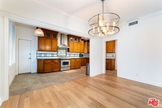 property at 125 S Elm Dr