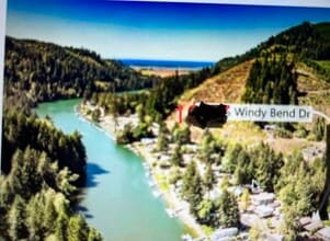 1977 S Windy Bend Dr in Lincoln City, OR - Building Photo - Building Photo