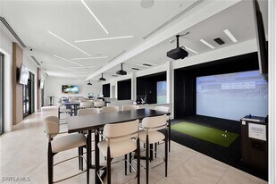 828 Hideaway Cir E in Marco Island, FL - Building Photo