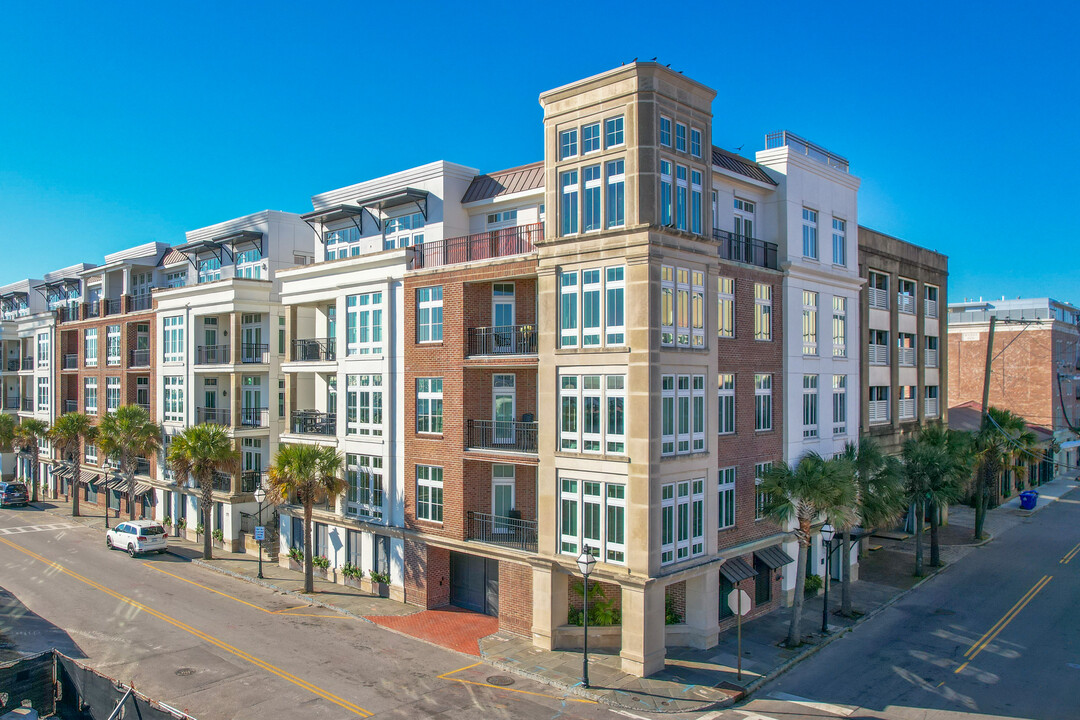 175 Concord St in Charleston, SC - Foto de edificio