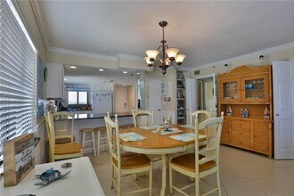 5301 S Atlantic Ave in New Smyrna Beach, FL - Building Photo - Building Photo