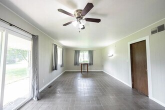 13907 E 117th St in Fishers, IN - Building Photo - Building Photo