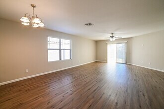 3045 W Desert Vista Trail in Phoenix, AZ - Building Photo - Building Photo