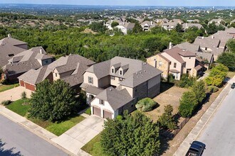 16008 Zagros Way in Bee Cave, TX - Building Photo - Building Photo