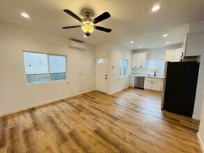 6743 Thomson Ct in San Diego, CA - Building Photo - Building Photo