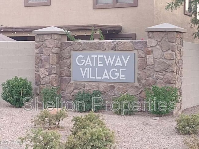 2047 S Starling Dr in Gilbert, AZ - Building Photo - Building Photo