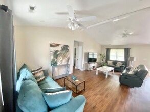 214 Saddle Rock Ct in Harvest, AL - Building Photo - Building Photo