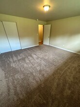 1406 Dogwood St SE in Lacey, WA - Building Photo - Building Photo