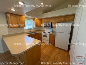 1150 Kingswood Cir in Ammon, ID - Building Photo - Building Photo