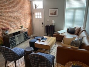 1230 Hull St in Baltimore, MD - Building Photo - Building Photo