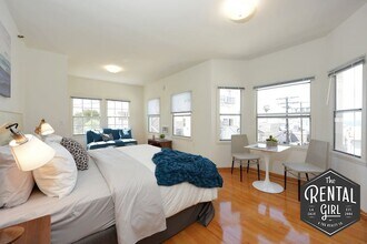 26 Breeze Ave-Unit -19 in Los Angeles, CA - Building Photo - Building Photo