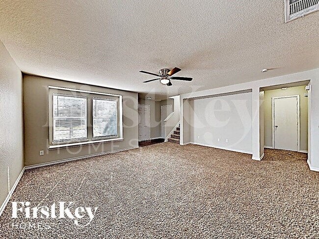 5423 Montague Ln in Grand Prairie, TX - Building Photo - Building Photo