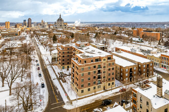 The Aberdeen in St. Paul, MN - Building Photo - Building Photo