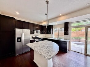 10569 Waco St in Commerce City, CO - Building Photo - Building Photo