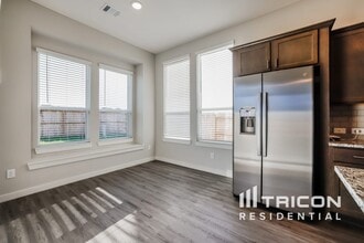 2414 Foster Hl Rd in Richmond, TX - Building Photo - Building Photo