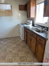 1502 N Dixie Ave in Cookeville, TN - Building Photo - Building Photo