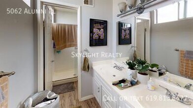 5062 Alumni Pl in San Diego, CA - Building Photo - Building Photo