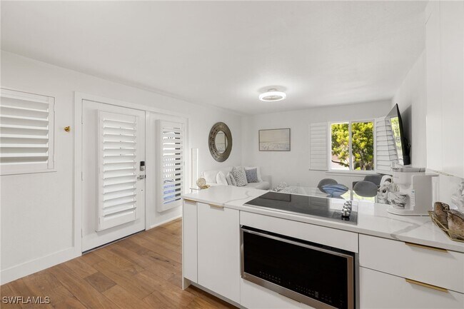 property at 175 5th Ave S