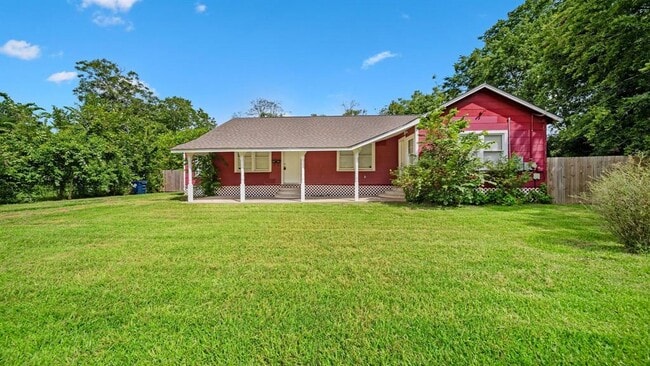 property at 1164 3 Rd St