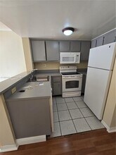 670 NW 85th Pl in Miami, FL - Building Photo - Building Photo