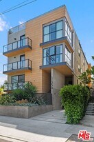 11254 Mississippi Ave in Los Angeles, CA - Building Photo