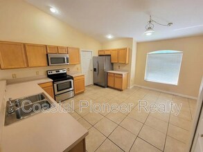 705 Fisher Dr in Kissimmee, FL - Building Photo - Building Photo