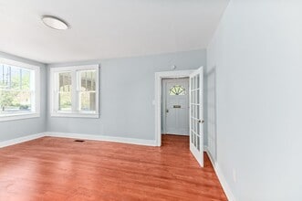 319 Grove St in Charleston, SC - Building Photo - Building Photo