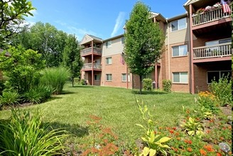 Wright Place Senior Apartments in Xenia, OH - Building Photo - Building Photo