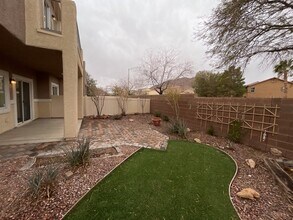 1183 Garretts Bluff Way in Henderson, NV - Building Photo - Building Photo