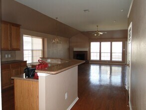 2266 Maserati Dr in Frisco, TX - Foto de edificio - Building Photo