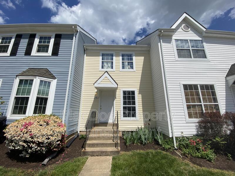 109 Powhatan Ct in Stafford, VA - Building Photo