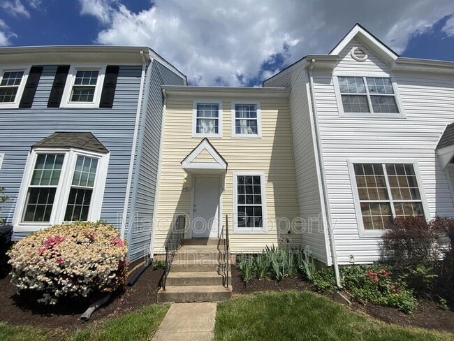 property at 109 Powhatan Ct