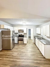 1212 Claywill Cir in Monroe, GA - Foto de edificio - Building Photo