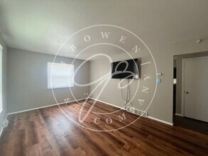 5638 Northview Dr in Sylvania, OH - Building Photo - Building Photo