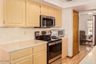 26634 S Trevino Dr in Sun Lakes, AZ - Building Photo - Building Photo