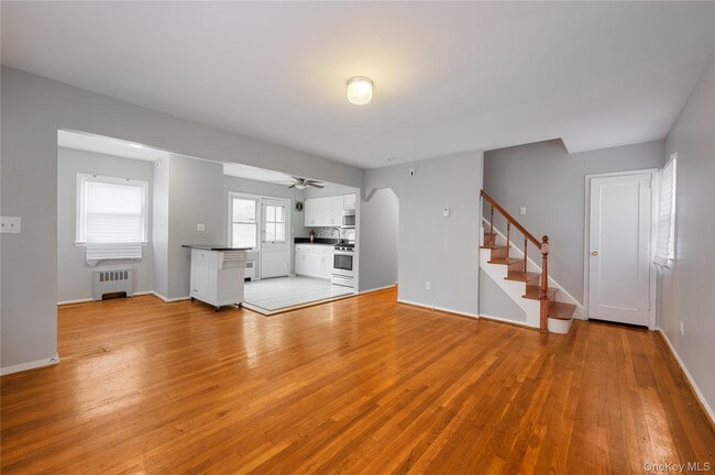 134 Alabama Ave in Hempstead, NY - Building Photo - Building Photo