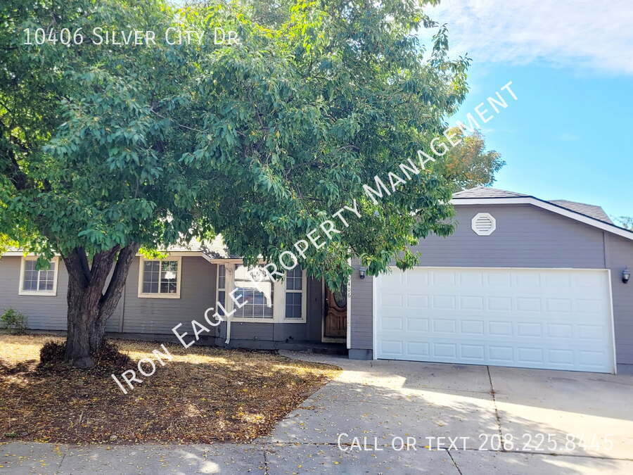 10406 Silver City Dr in Boise, ID - Building Photo