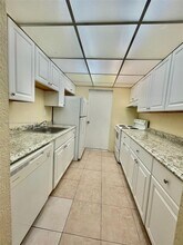 7909 SW 104th St in Miami, FL - Building Photo - Building Photo