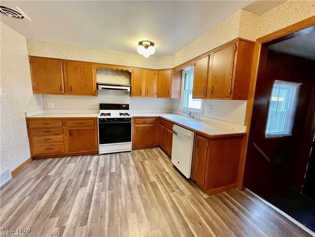 1765 Beechwood St NE in Warren, OH - Building Photo - Building Photo