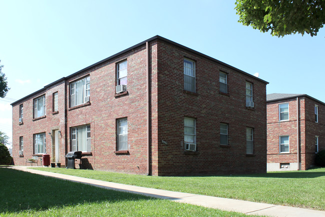 3951 Jamieson Ave in St. Louis, MO - Building Photo - Building Photo