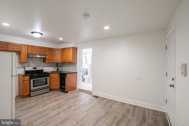 1726 Pine St in Philadelphia, PA - Building Photo - Building Photo