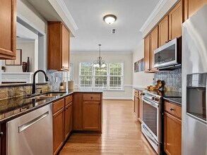 803 Myrtle Grove Ln in Apex, NC - Building Photo - Building Photo