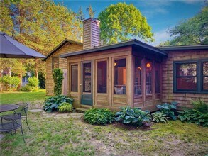 95 Wood Ln in South Kingstown, RI - Building Photo - Building Photo