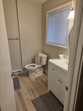3 Murphy's Lane, Unit 6 in Shelton, CT - Foto de edificio - Building Photo